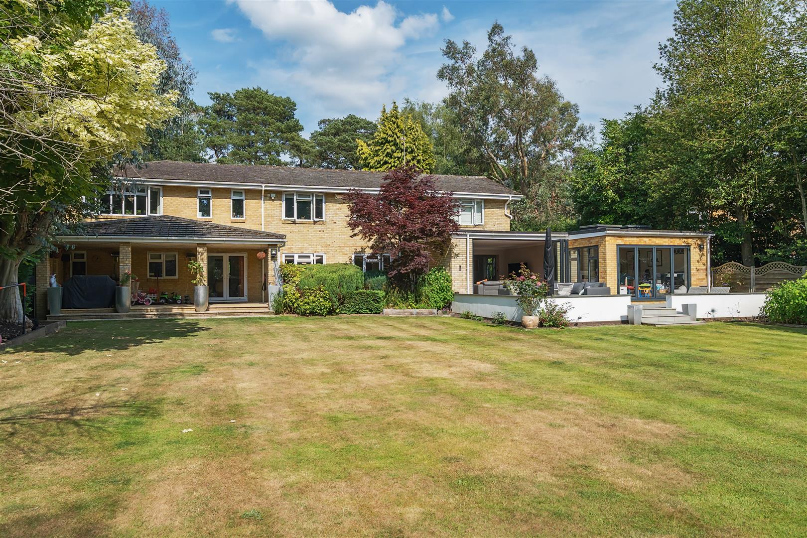 Brackendale Road, Camberley, Surrey